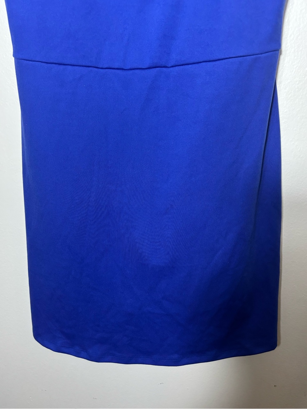 GapFit Active Tank Dress Deep Ultramarine Blue V-Neck Built-in Bra Large NEW - Picture 10 of 13
